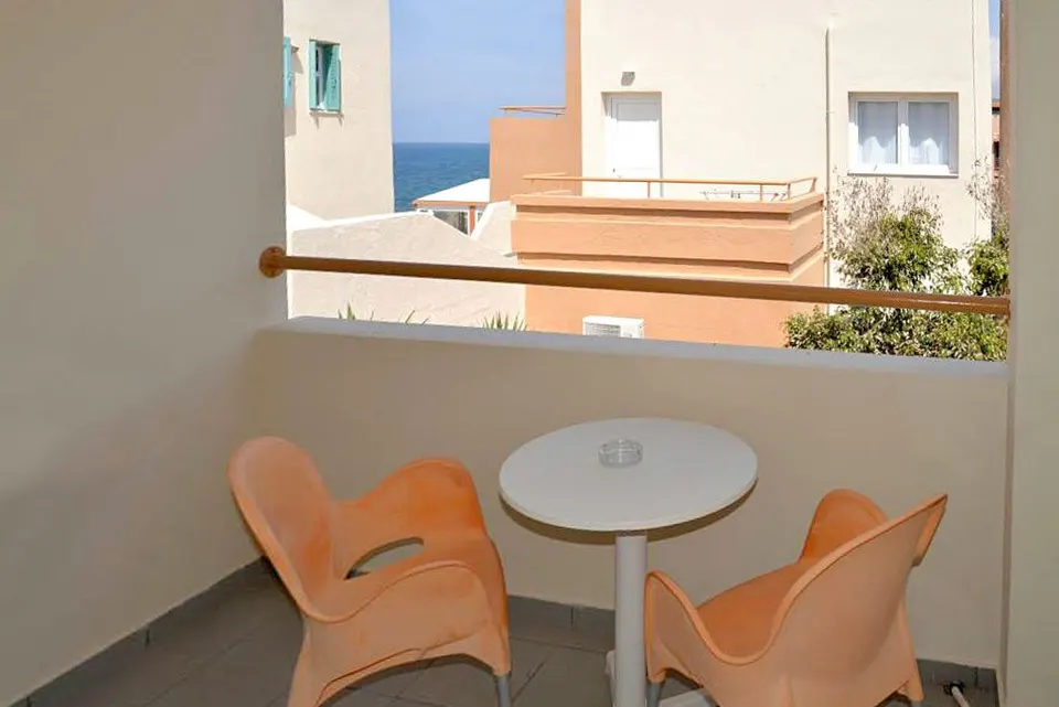 Apartment 207